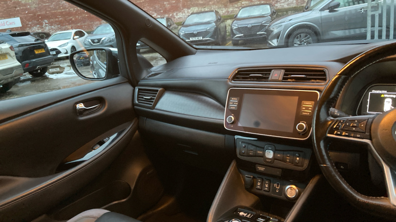 Nissan LEAF 110kW Tekna 40kWh 5dr Auto Electric Hatchback